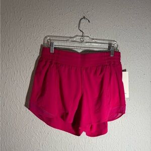 NWT Lululemon Hotty Hot HR Short 4" *Lined